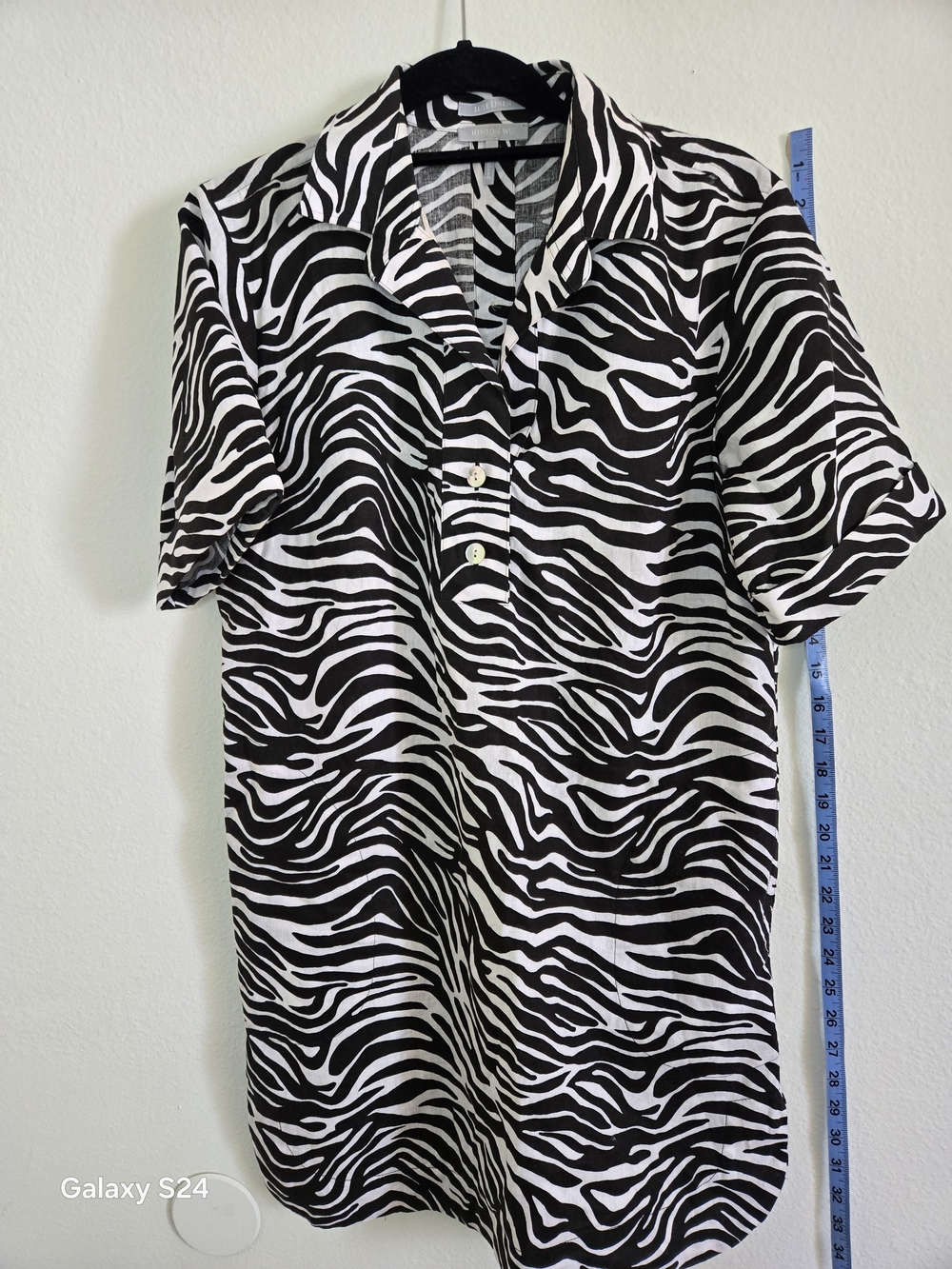 Hinson Wu Dress Black and White Zebra Print Short Sleeve Button-Down Shirt